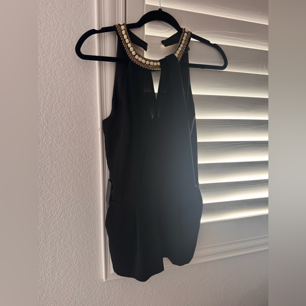 BNWT Guess by Marciano Elegant Black Short Jumpsuit Size 0 - Picture 3 of 3